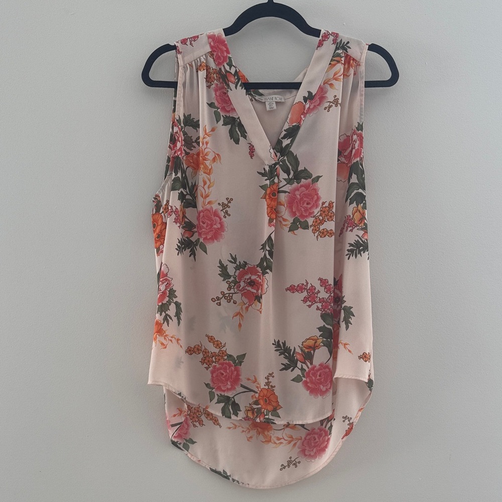 Elegant Floral Sleeveless Blouse - Cream and Pink